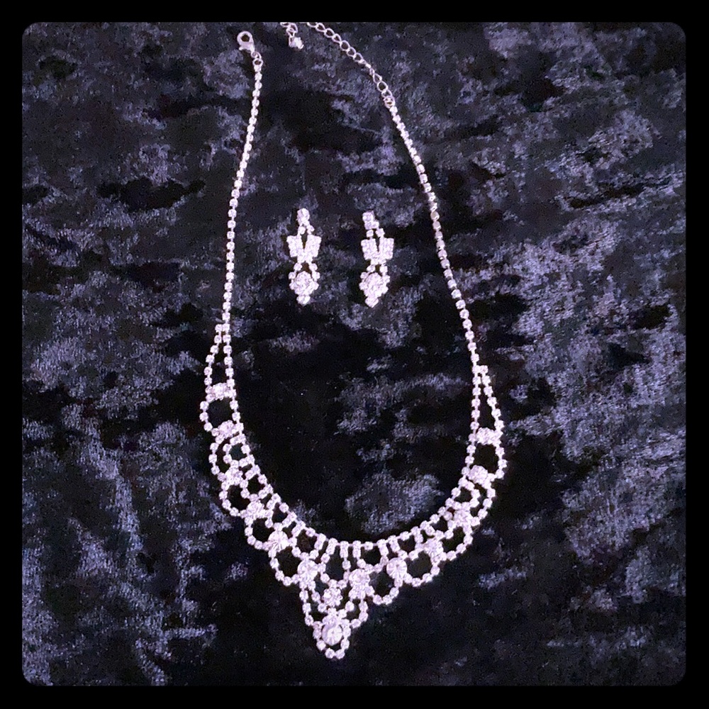 Cz necklace and earrings set